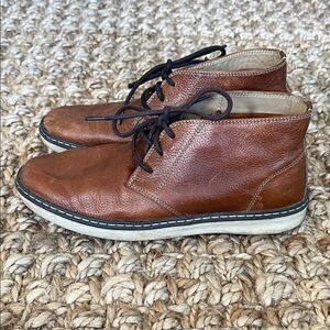 Johnston & Murphy Leather Big Kid McGuffey Chukka Dress Shoe Camel Brown Boys 4